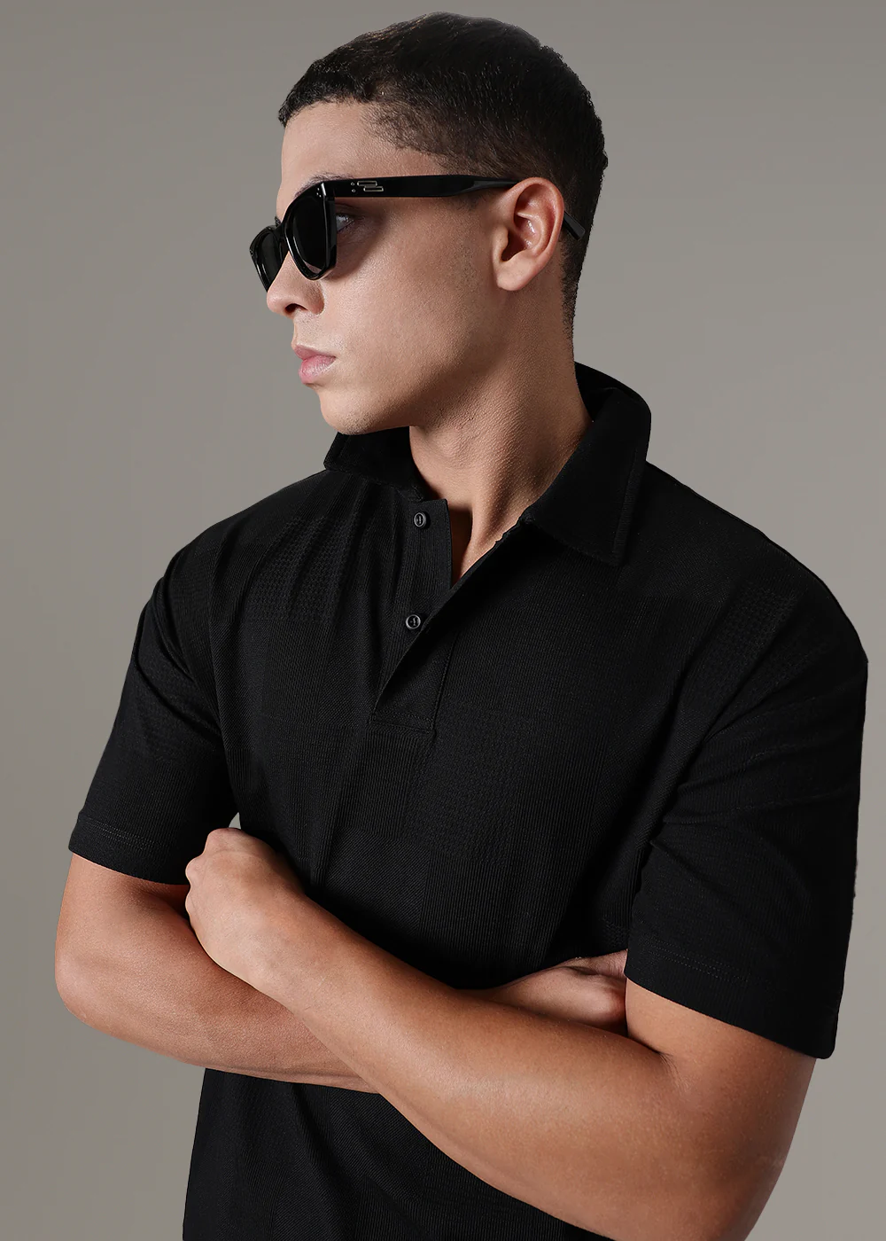 Textured Weave Black Plain Polo T-shirt - Image 6