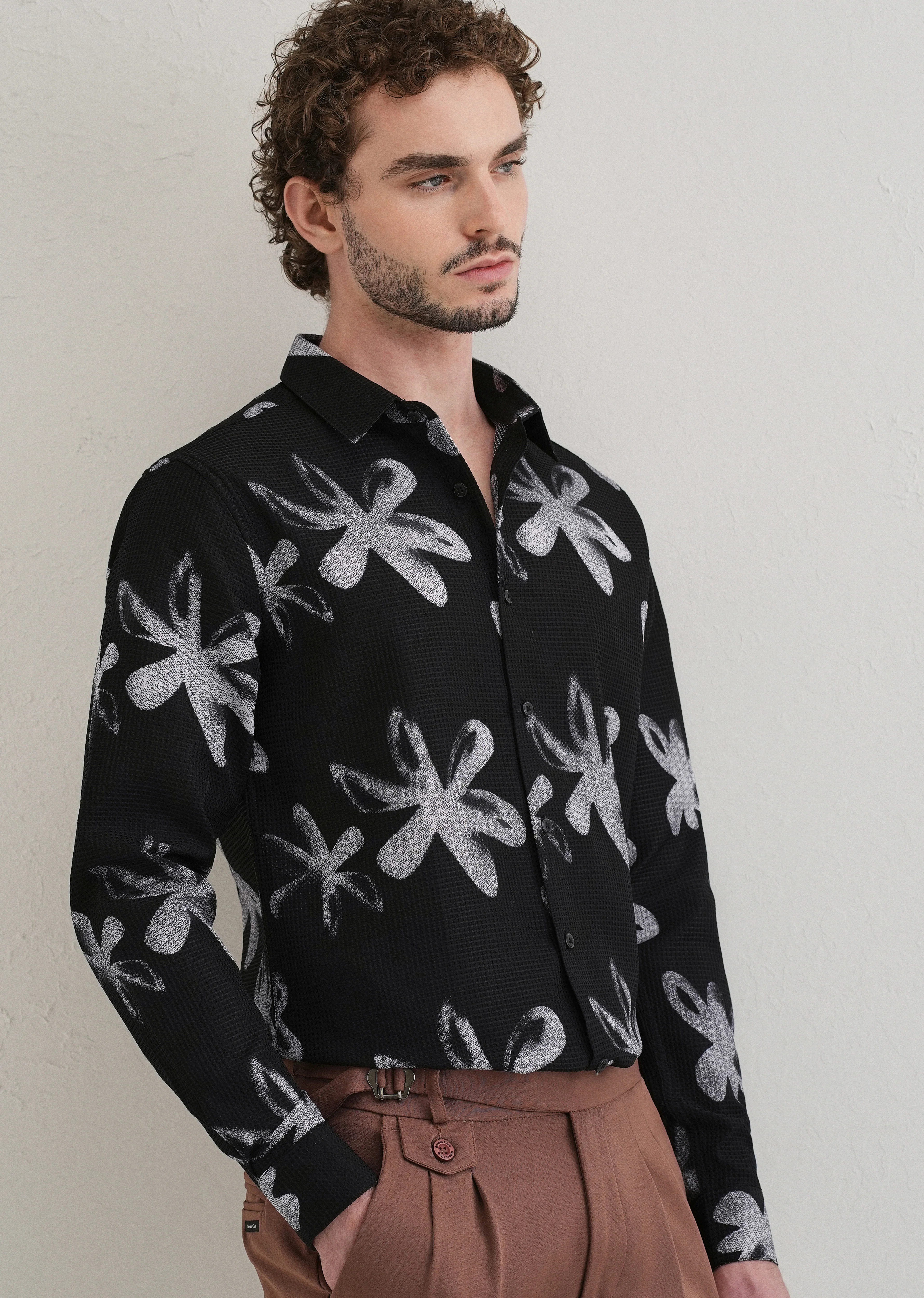 Twig Flower Waffle Dobby Black Shirt - Image 7