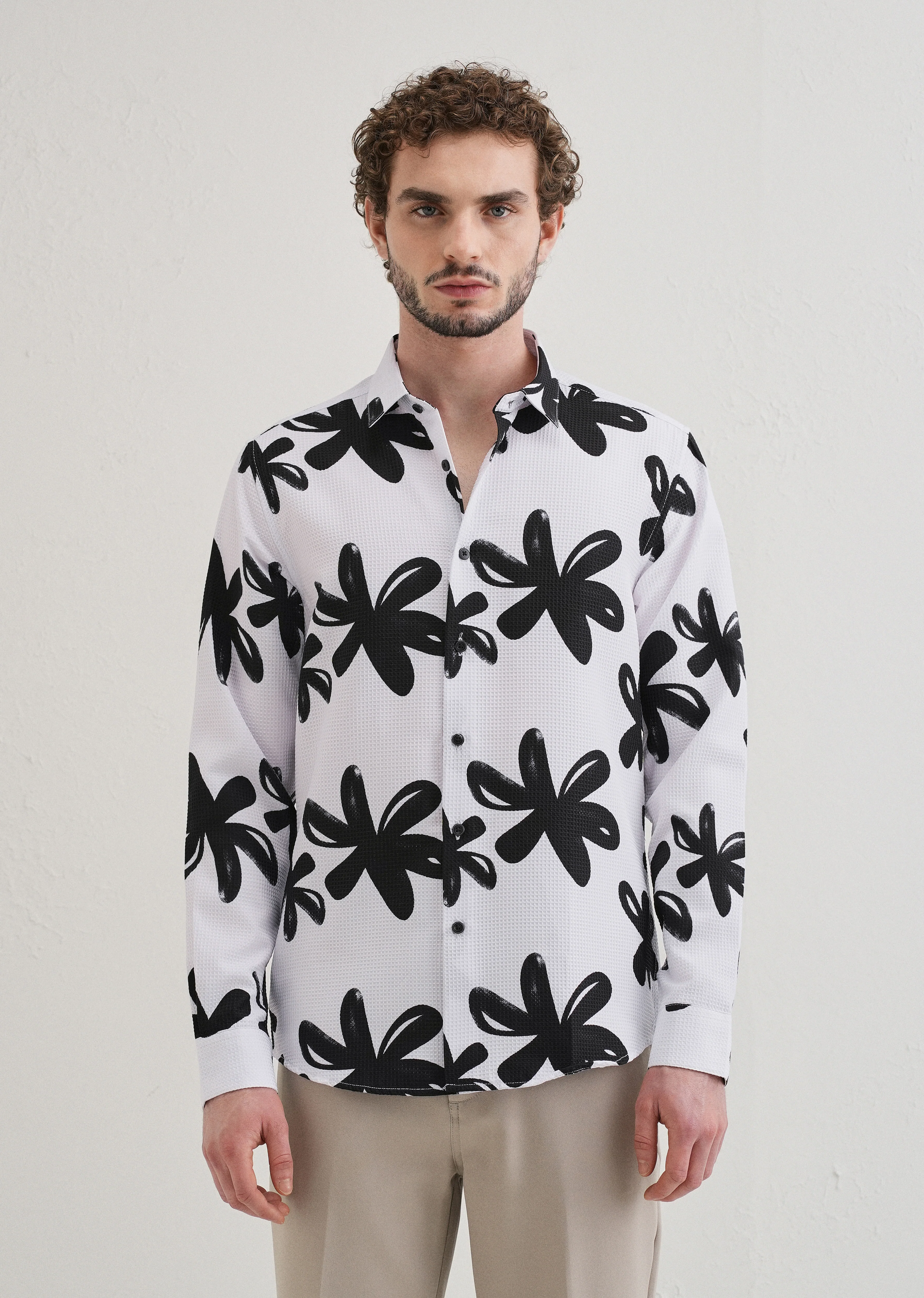 Twig Flower Waffle Dobby White Shirt - Image 3