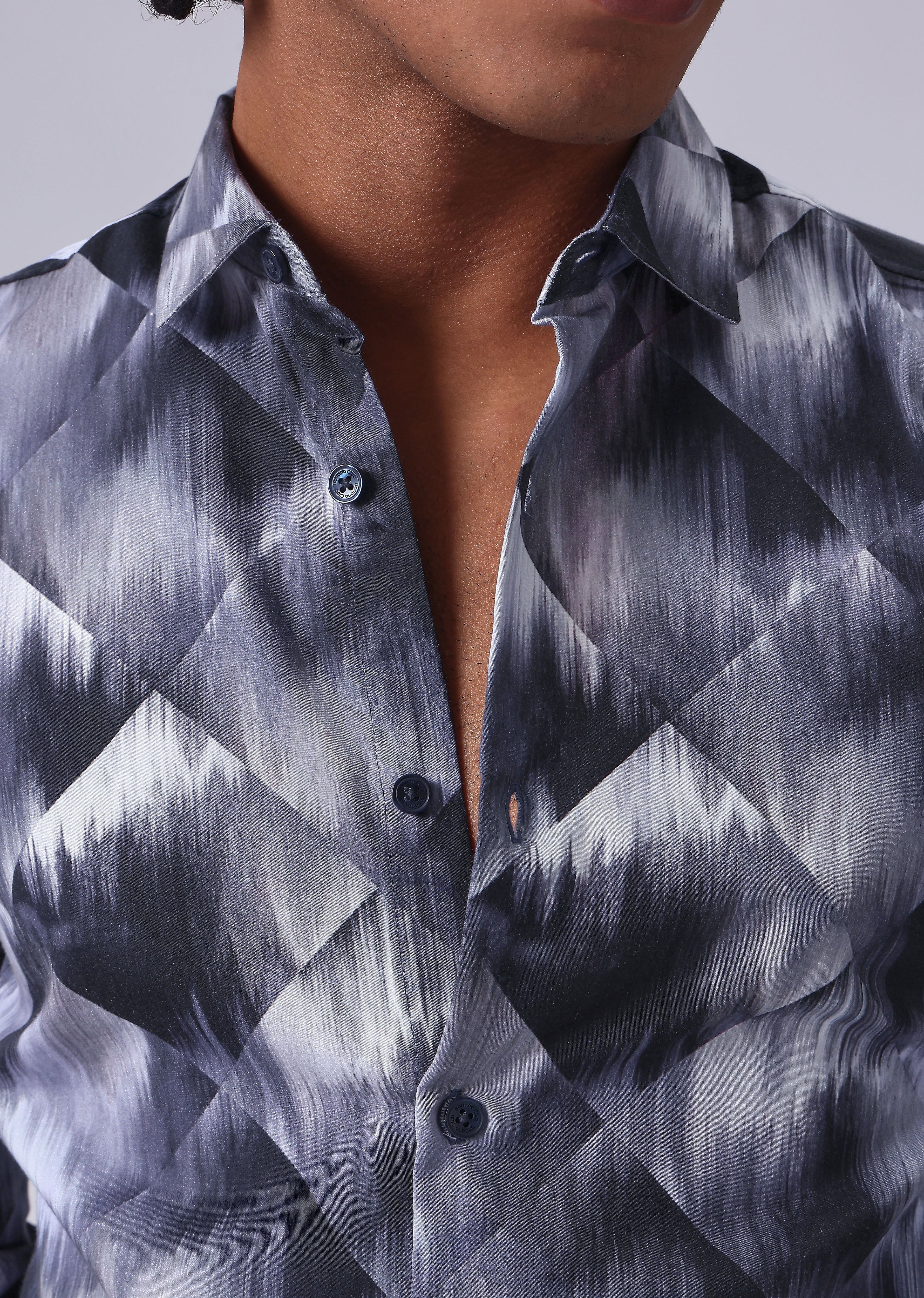 Violet Geometric Print Shirt - Image 5