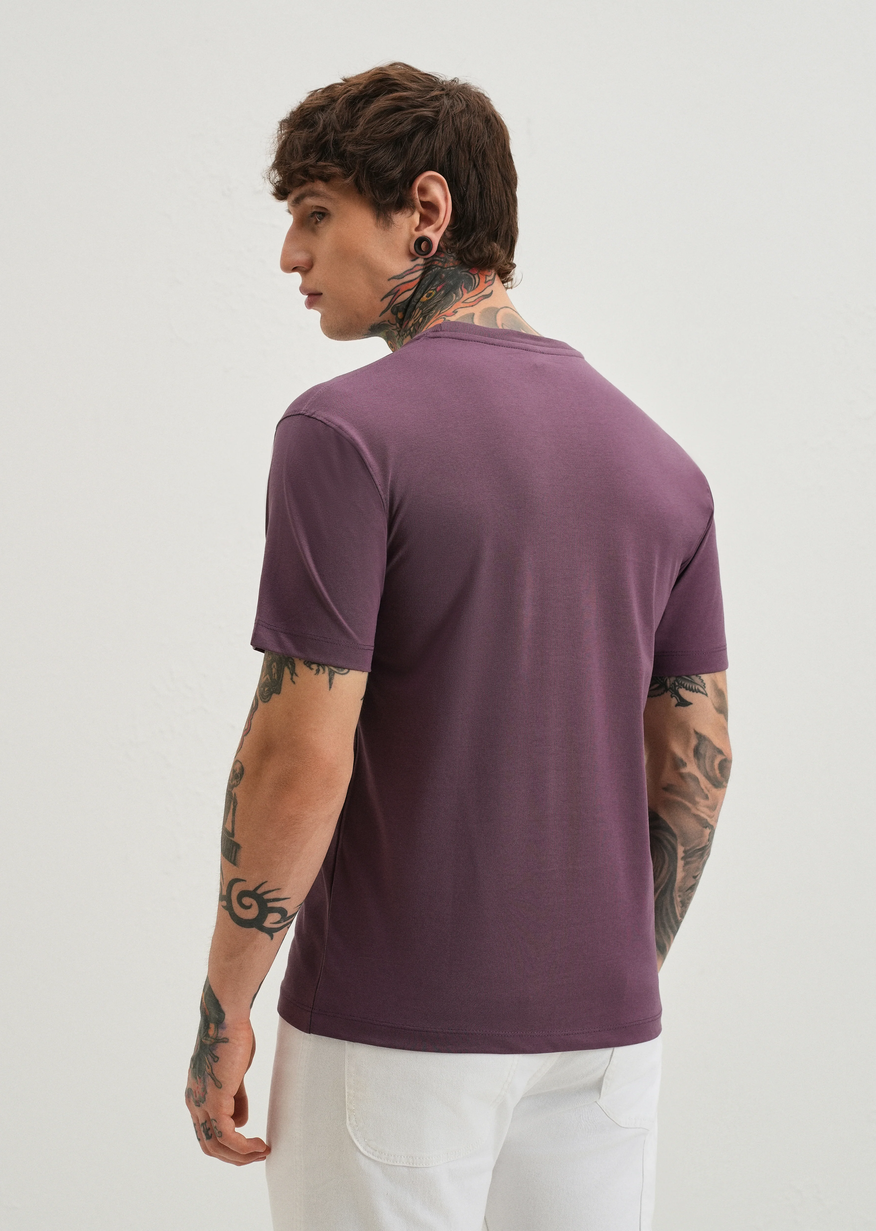 Violet Graphic Print Applique T-shirt - Image 2