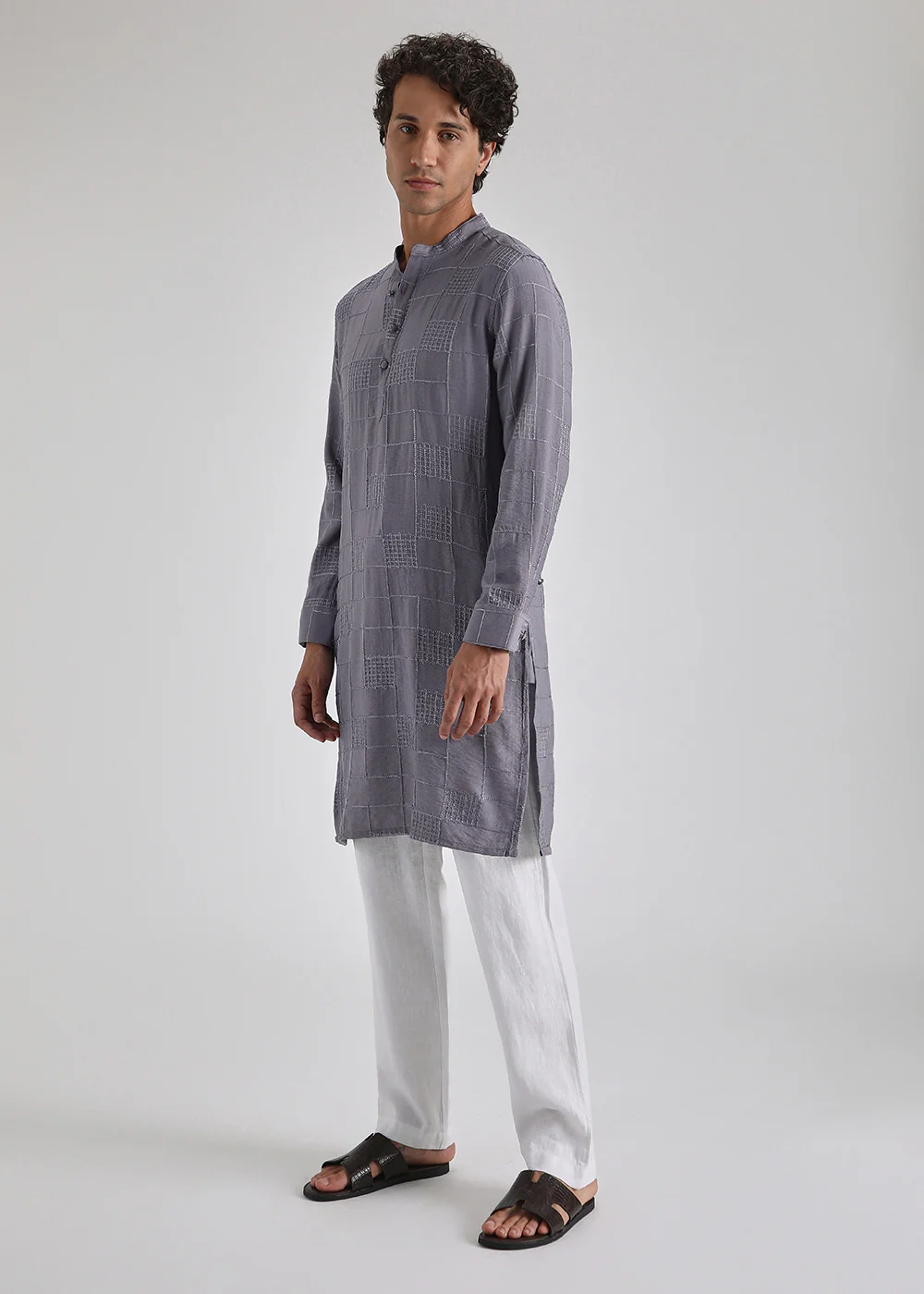 Violet Self Thread Embroidered Kurta - Image 5