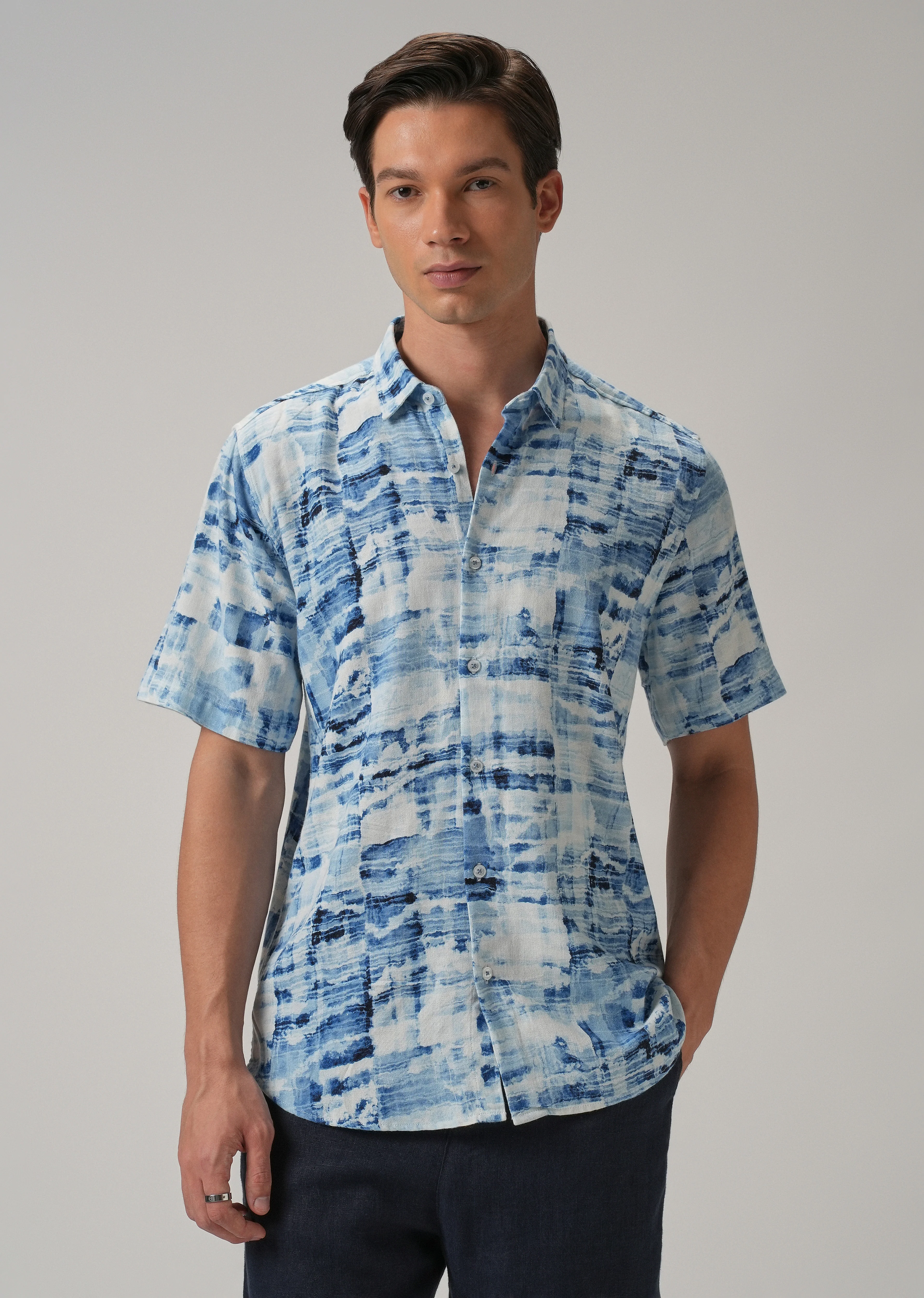 Wash out Print Half Sleeve shirt - Image 3