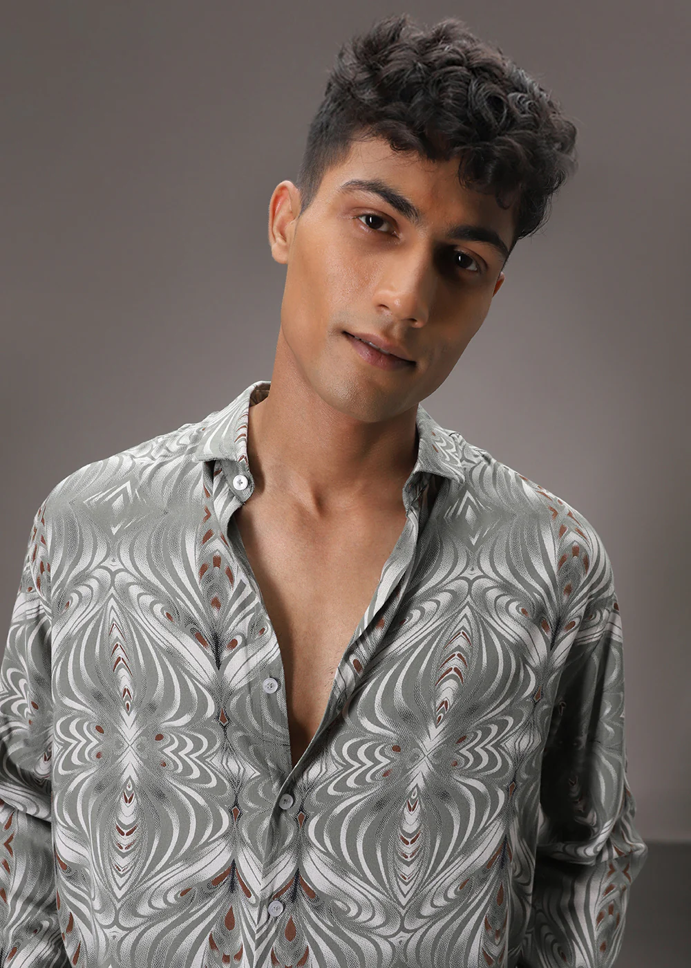 Wave Green Feather Shirt - Image 4