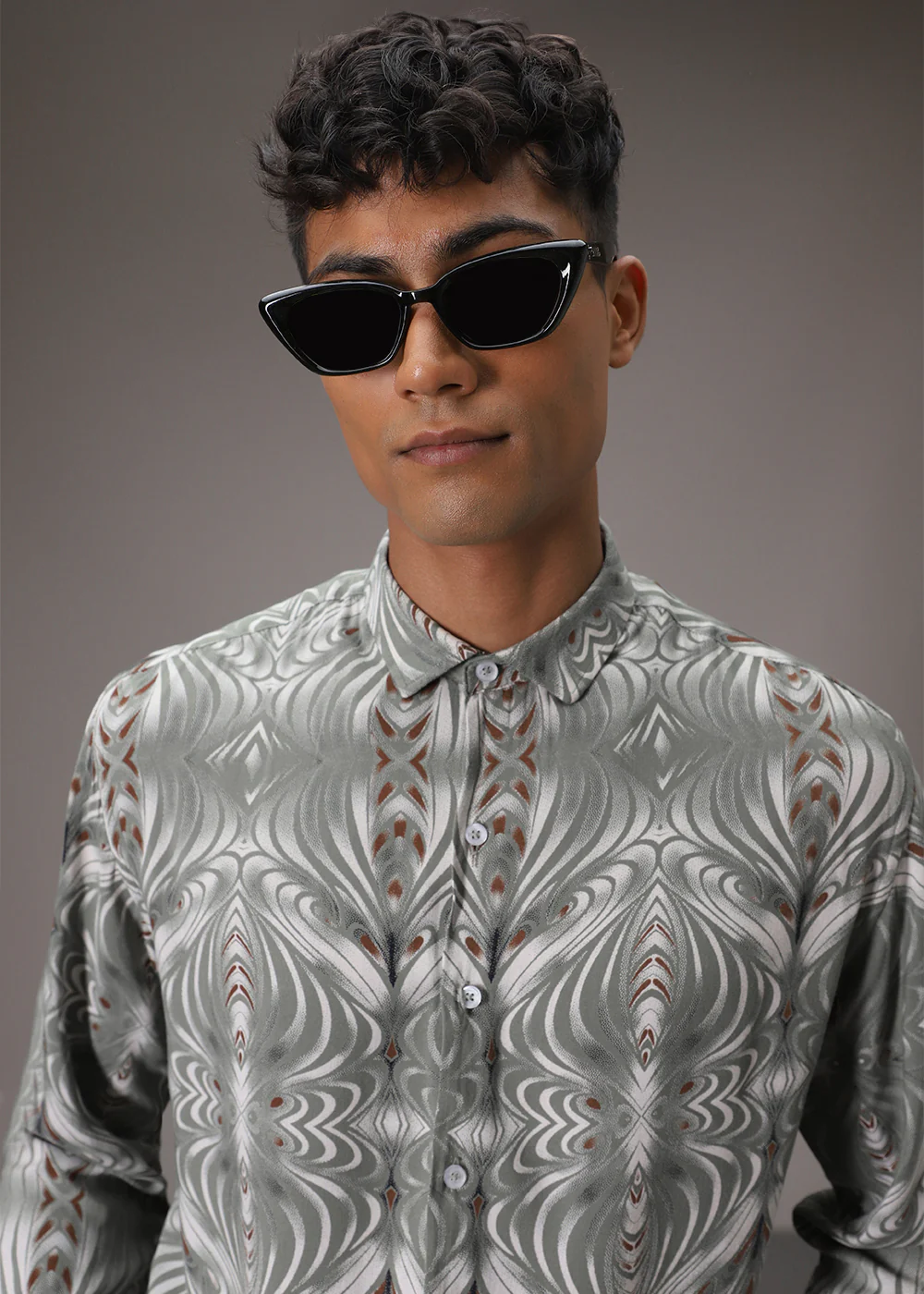 Wave Green Feather Shirt - Image 7