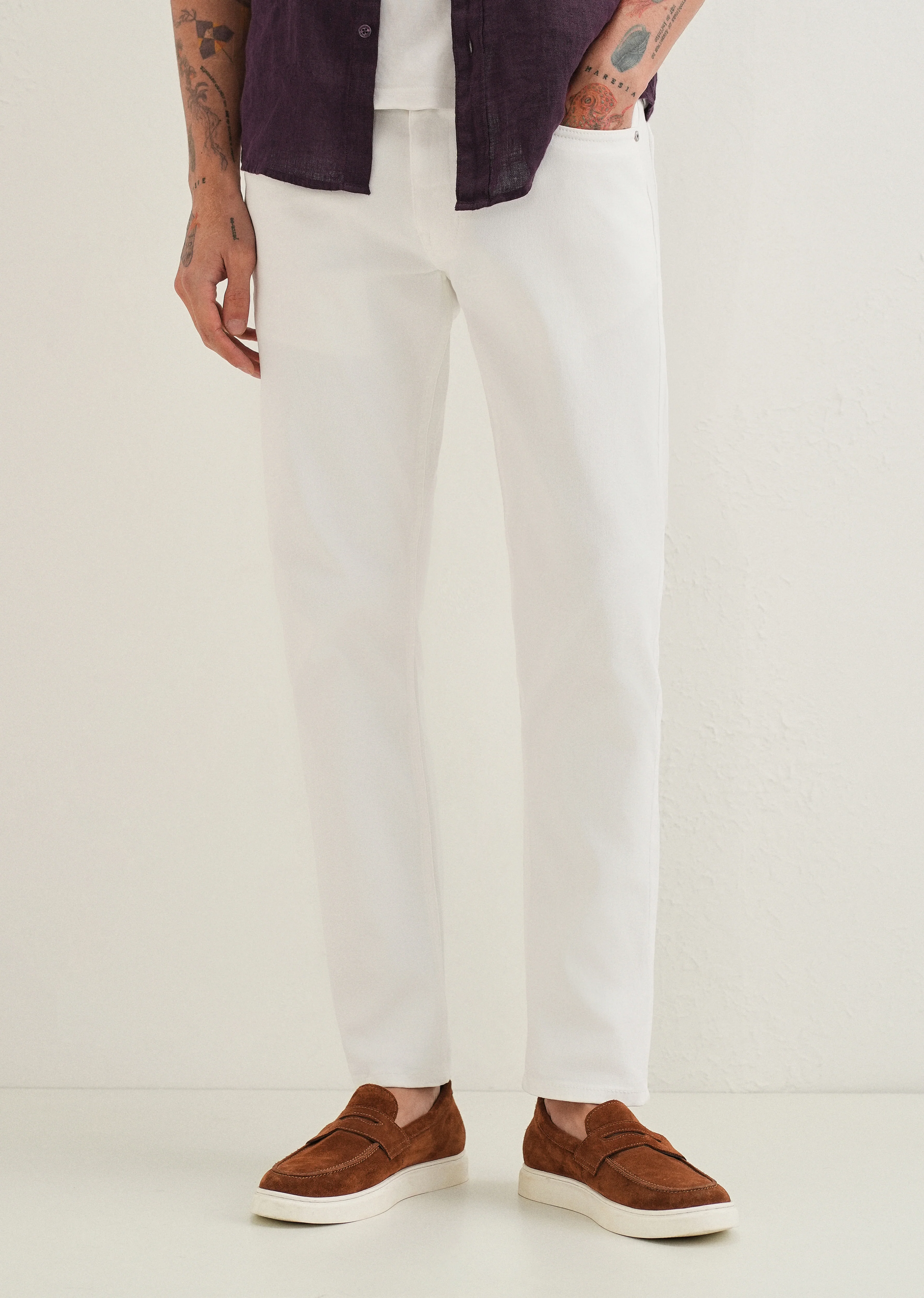 White Ankle Fit Jeans - Image 2