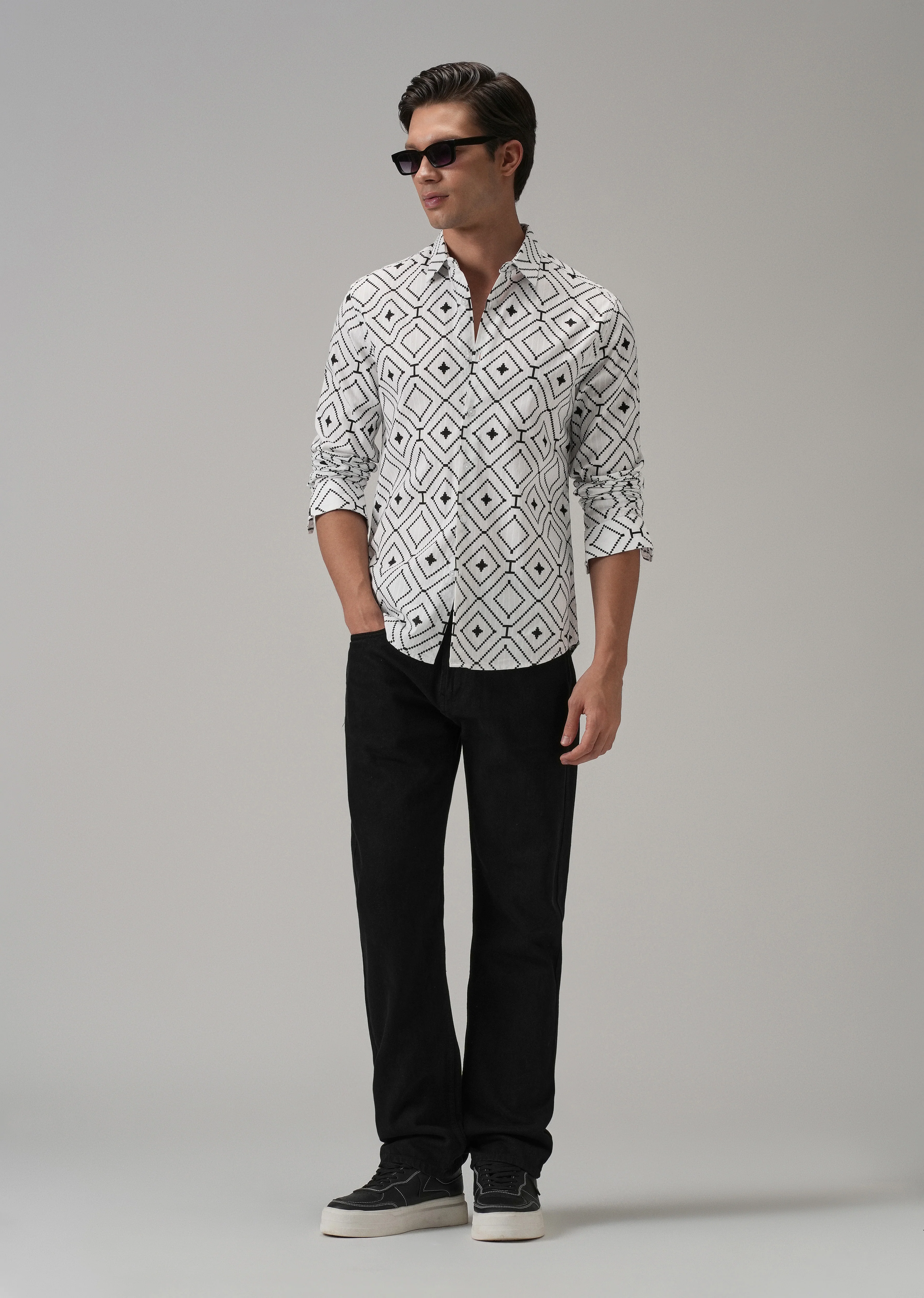 White Diamond Pattern Print Shirt - Image 6