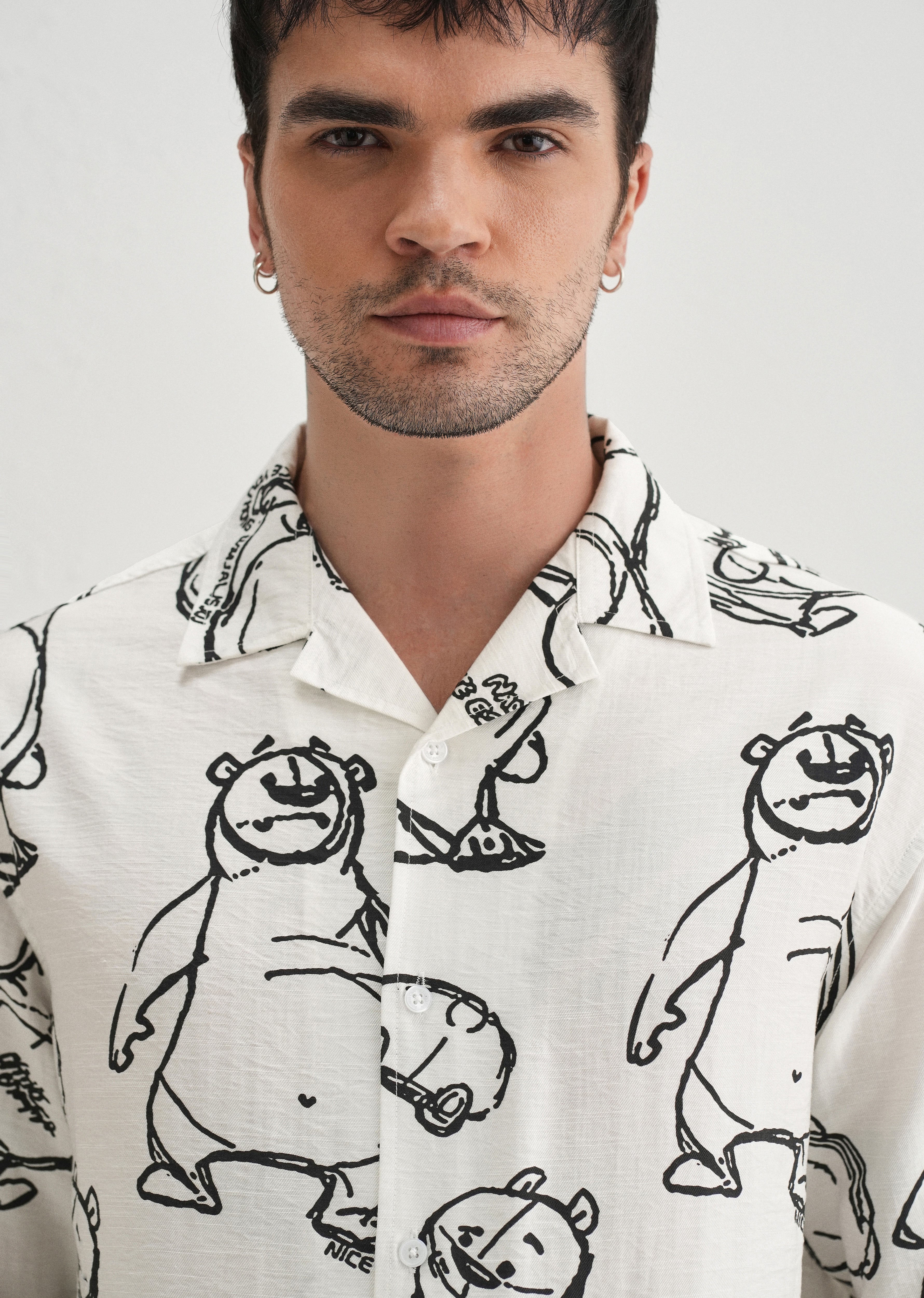 White Doodle Bear Printed Shirt - Image 5