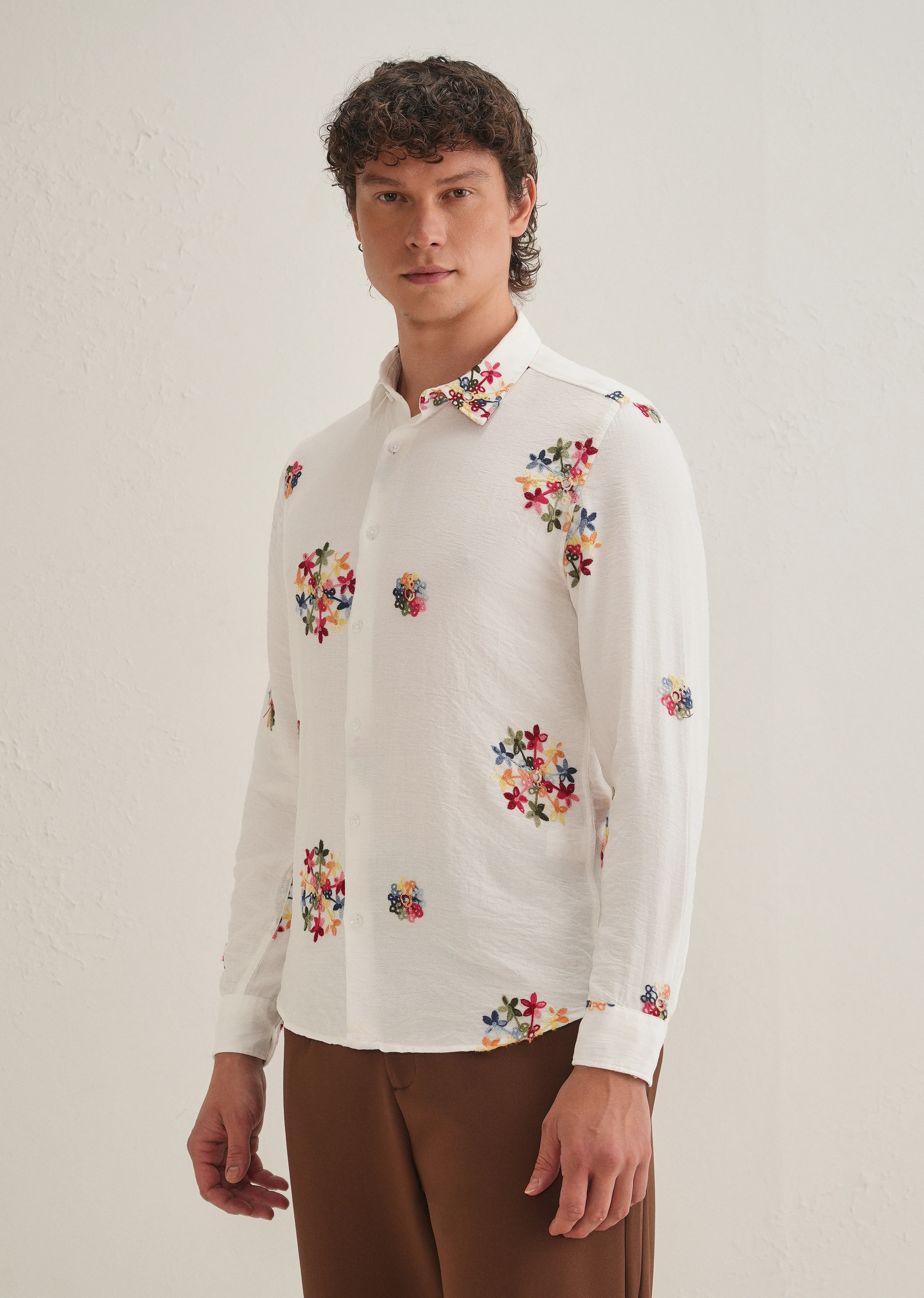 White Floral Embroidered Shirt - Image 5
