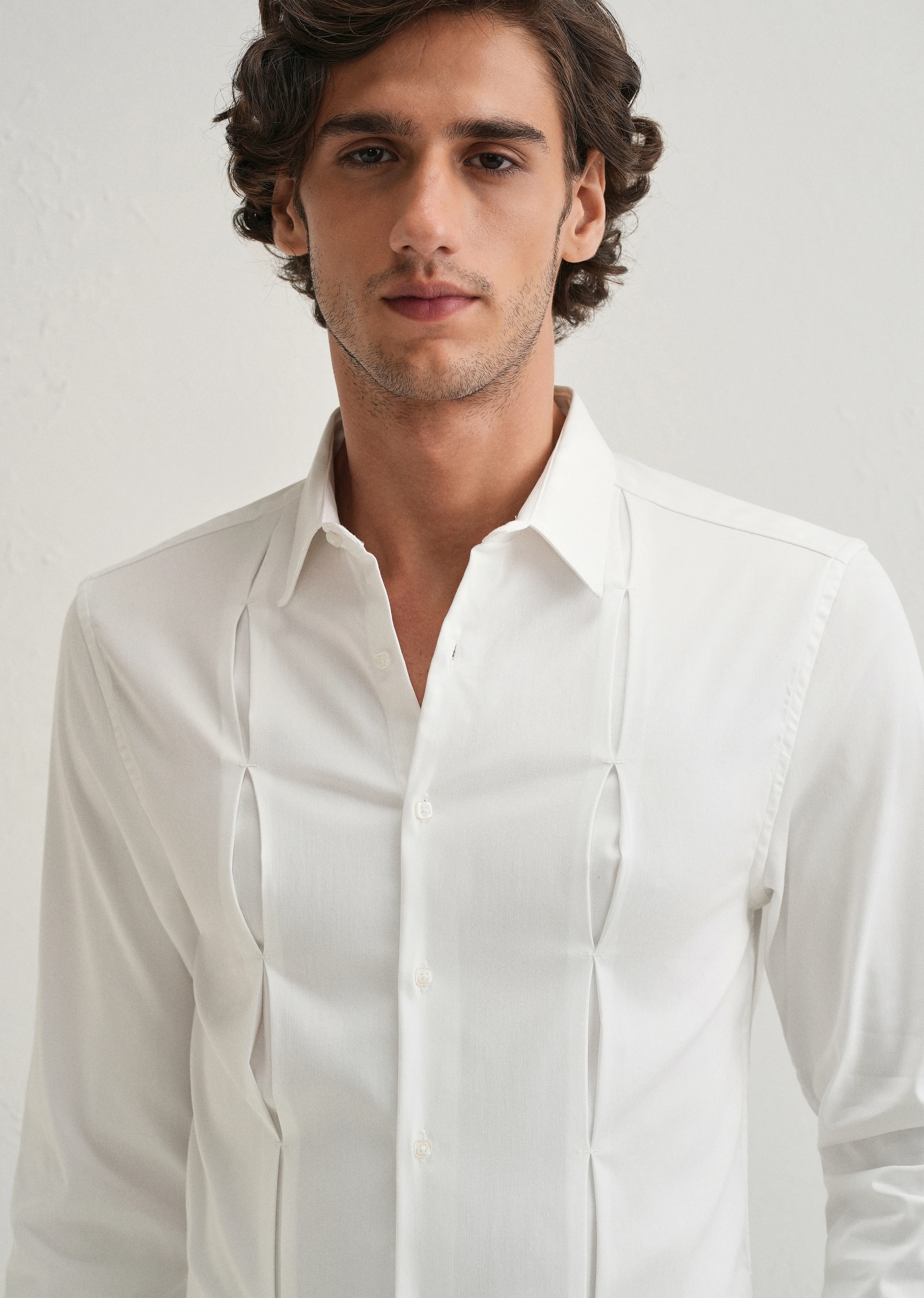 White Front Panel Open Pleat Shirt - Image 5