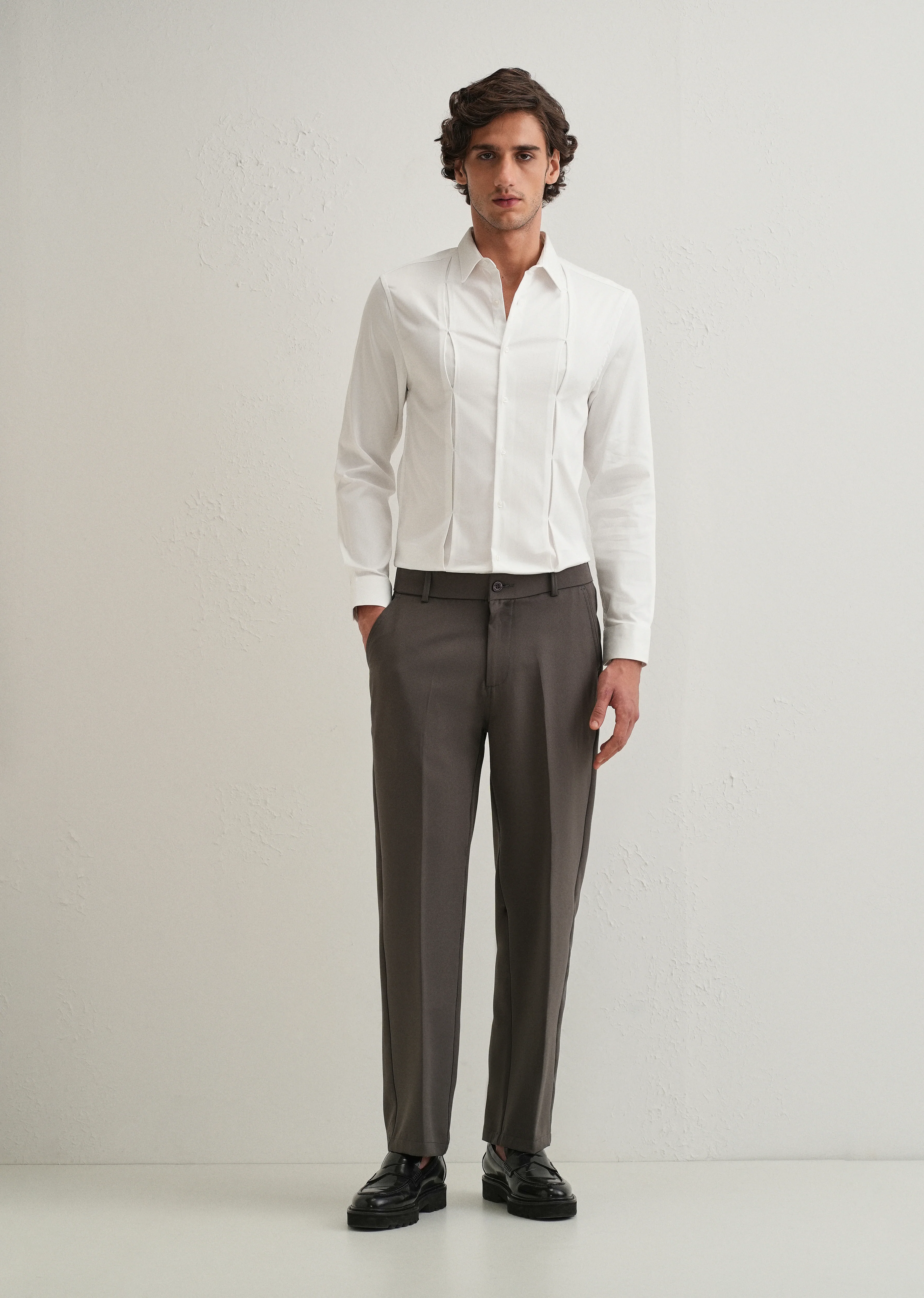 White Front Panel Open Pleat Shirt - Image 6