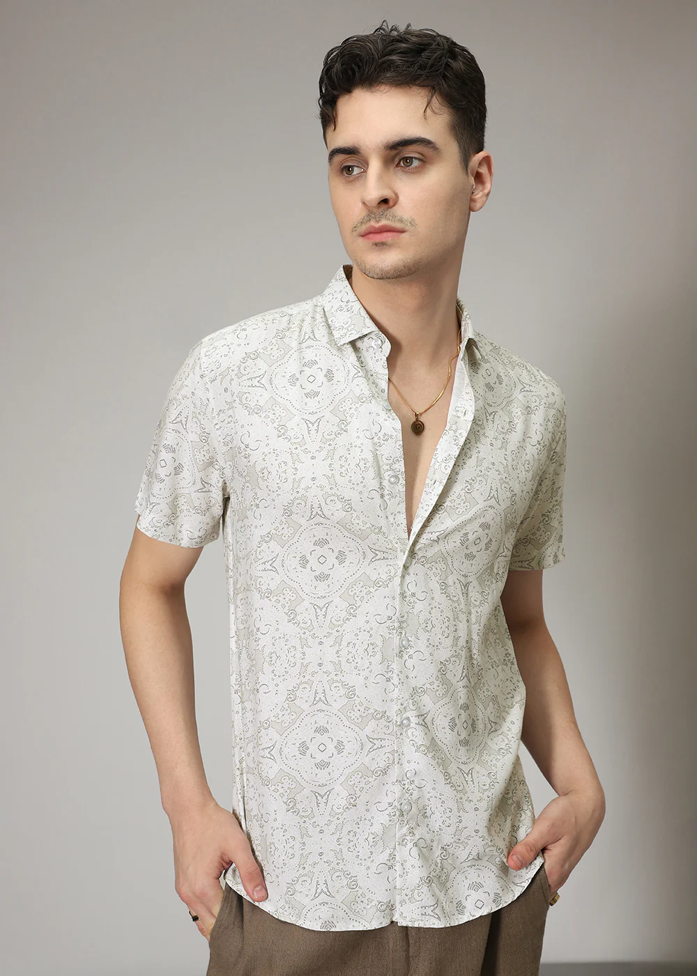 White Geometric Print Shirt - Image 7