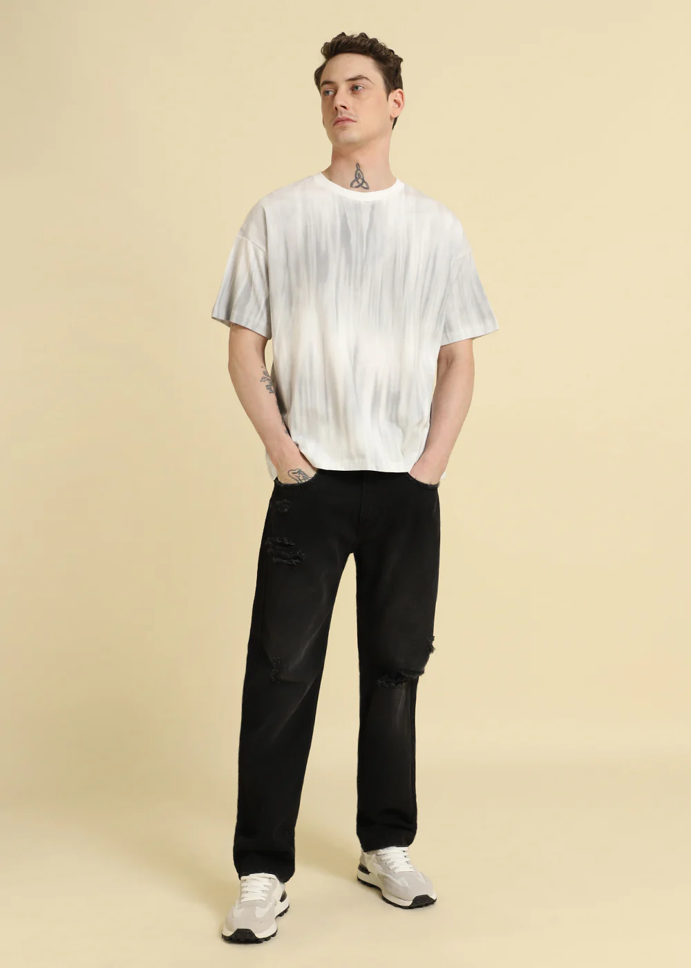 White Gradient Oversized T-shirt - Image 7