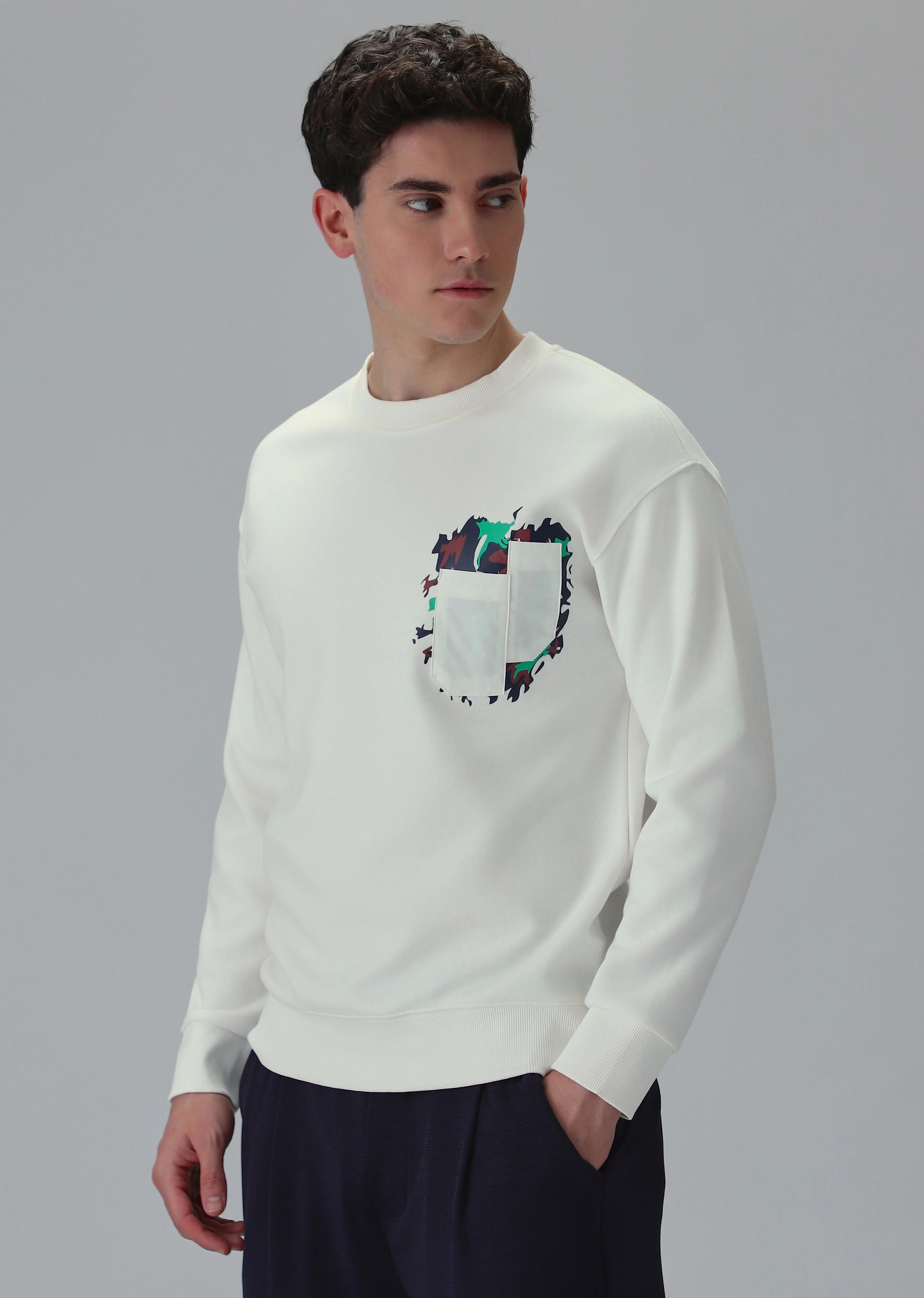 White Graphic Pocket Sweatshirt - Image 4