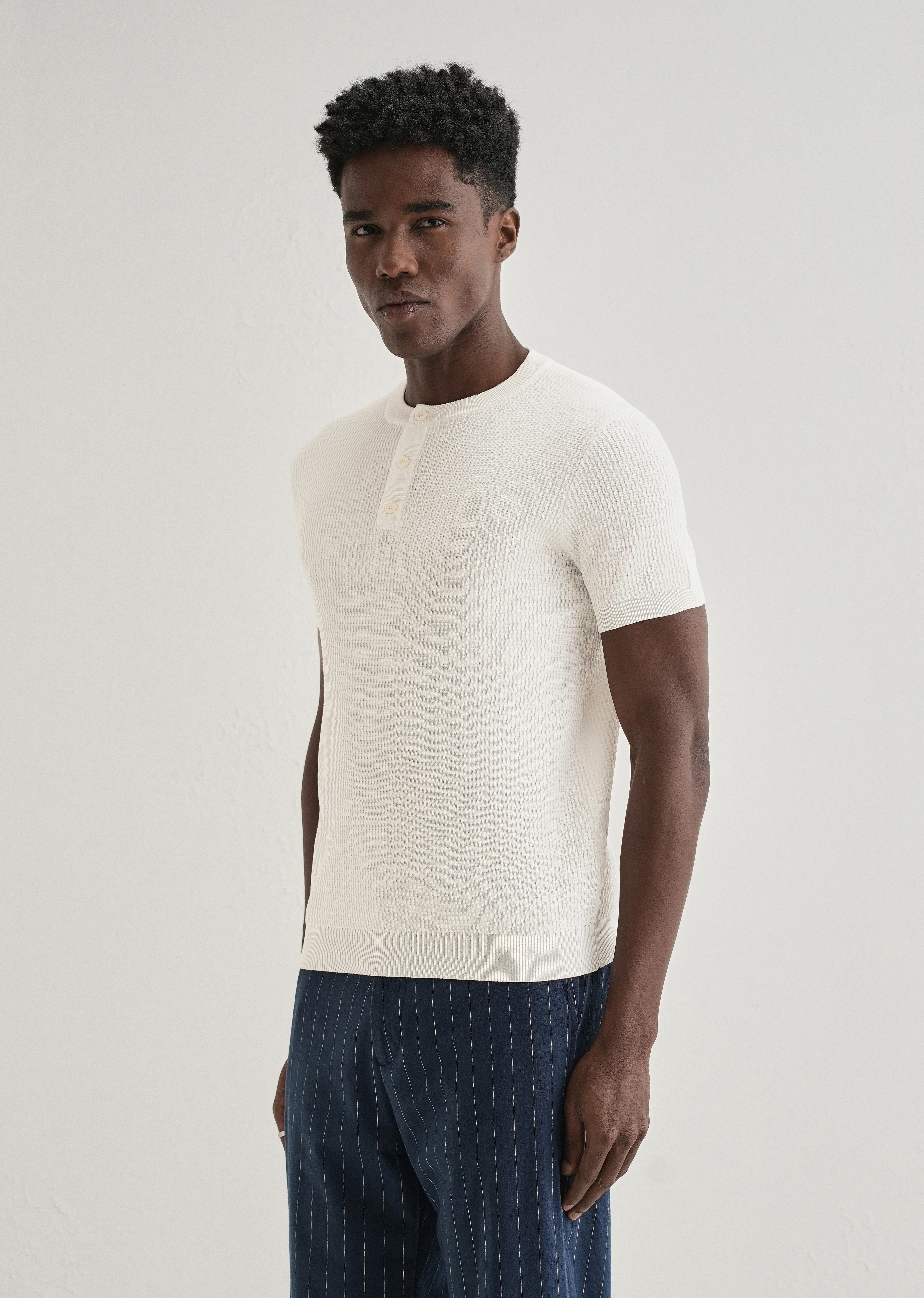 White Henley Neck Knitted T-shirt - Image 4