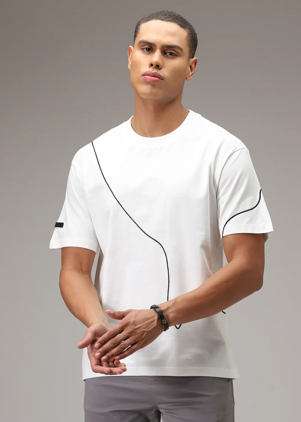 White Line Oversized T-shirt - Image 6