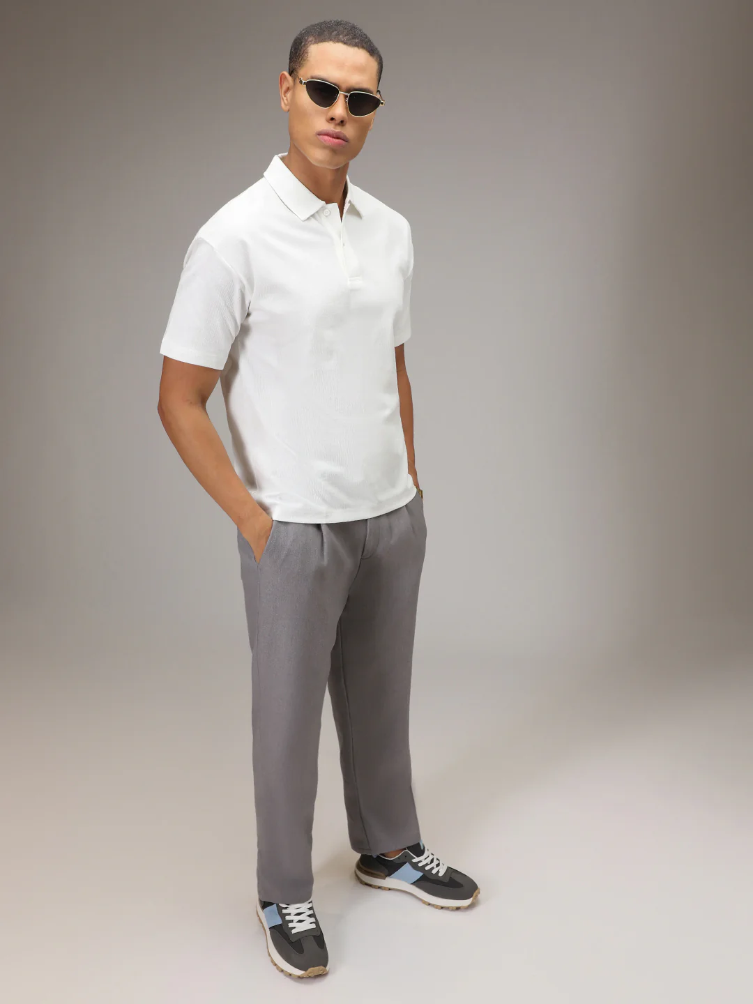 White Patterned Polo T-shirt - Image 5