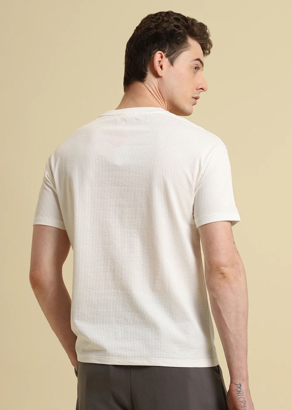White Plain Ribbed Stripe Regular T-shirt - Image 4