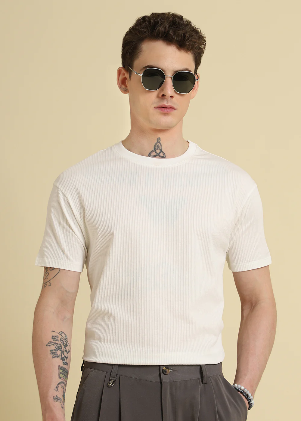 White Plain Ribbed Stripe Regular T-shirt - Image 8