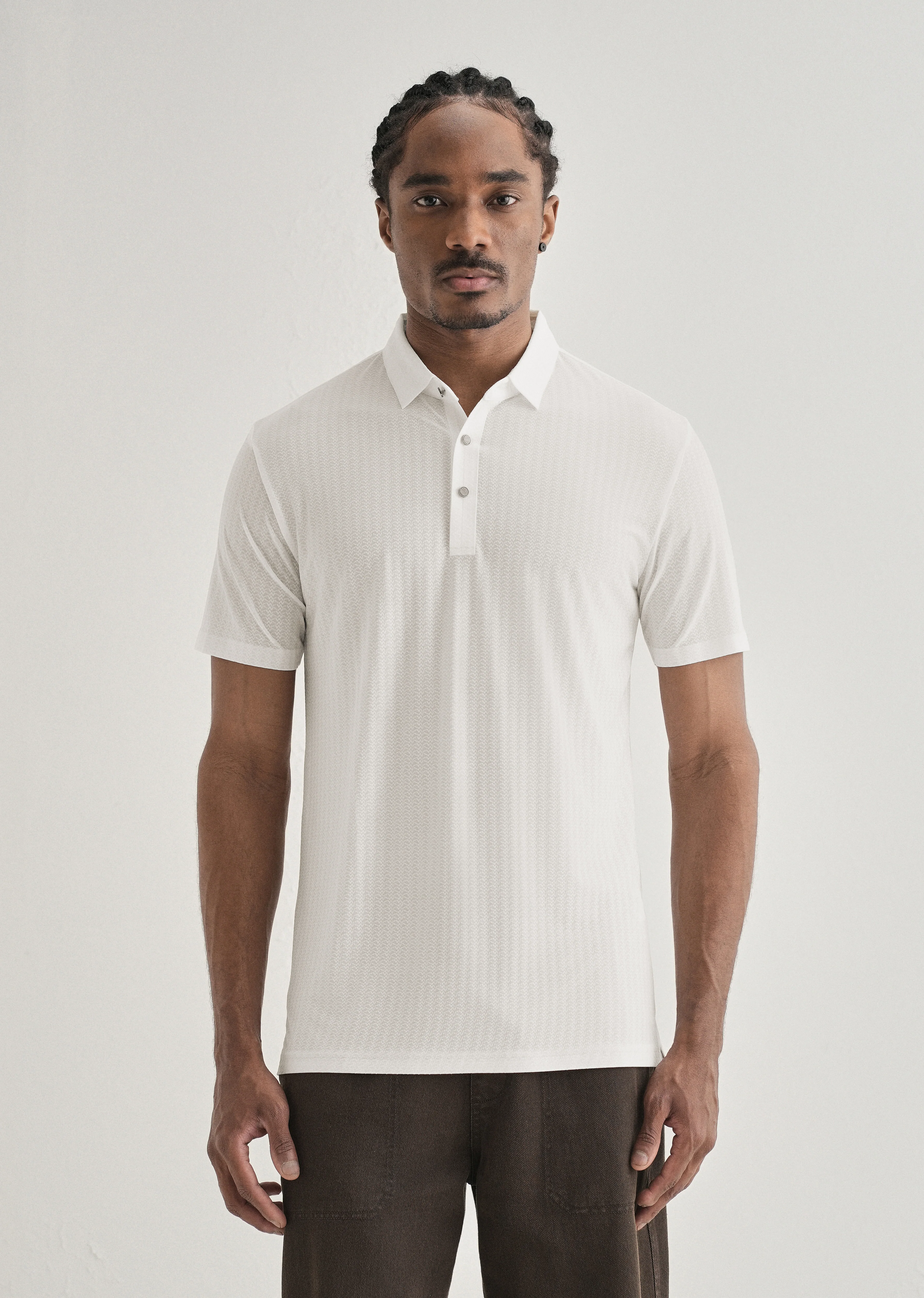 White Polo Collar Printed Seamless T-shirt - Image 4