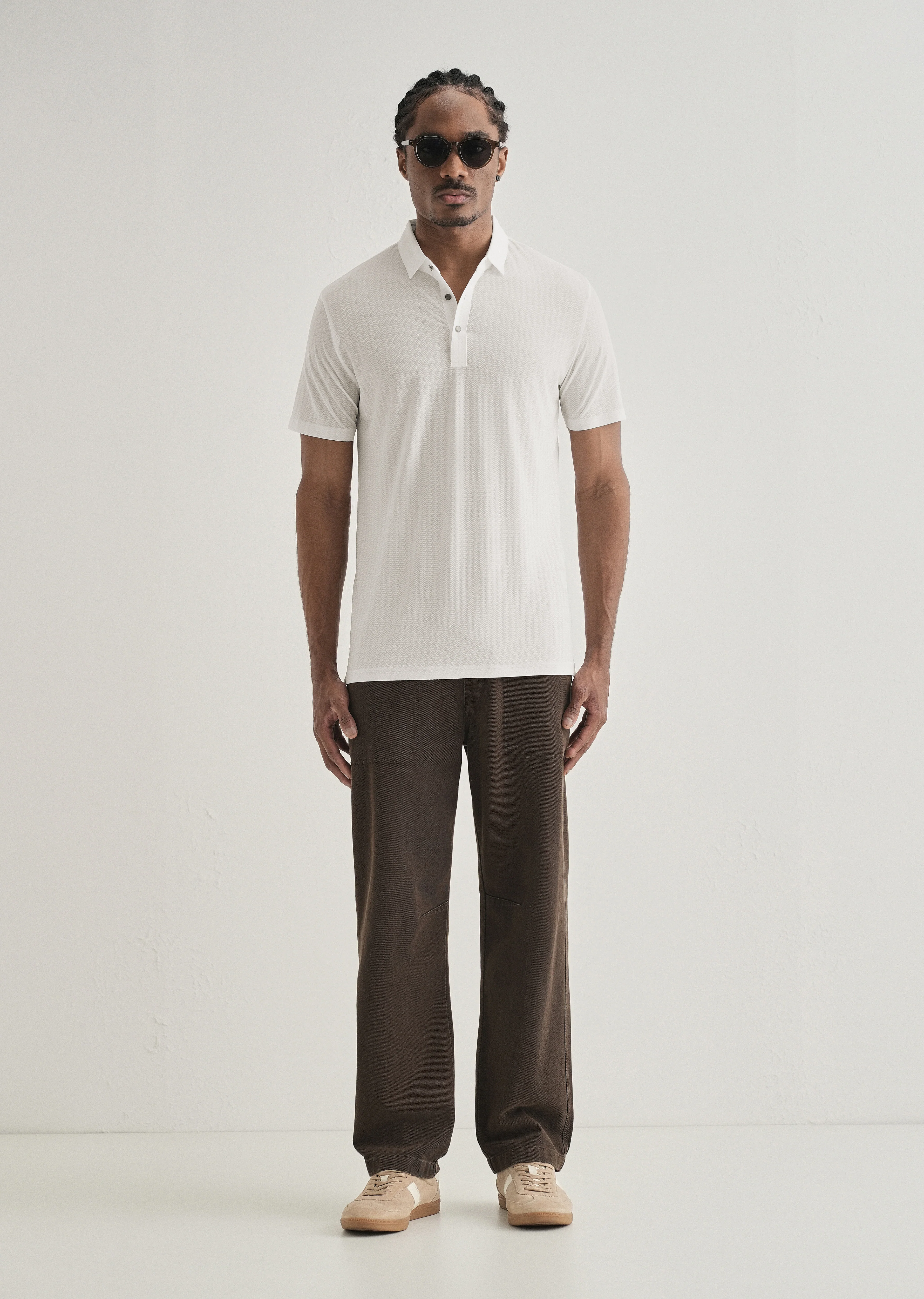 White Polo Collar Printed Seamless T-shirt - Image 6