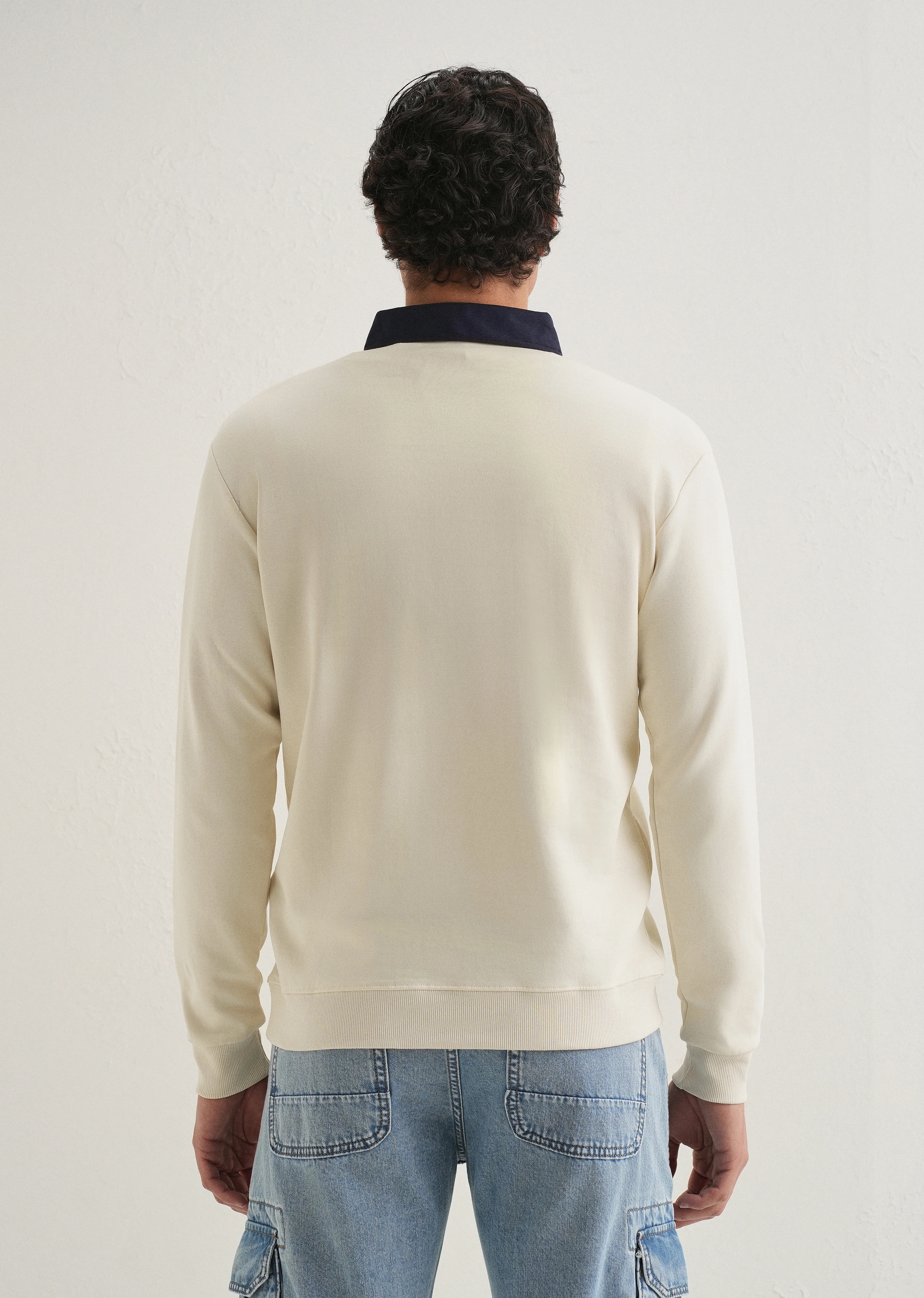 White Polo Knitted Sweatshirt - Image 3