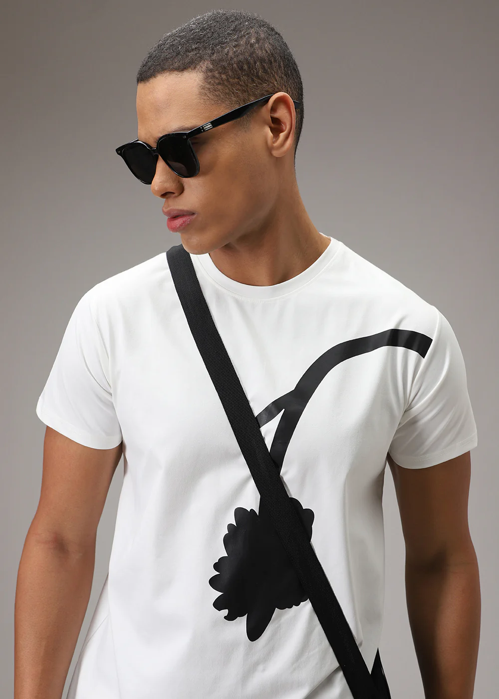 White Printed T-Shirt - Image 4