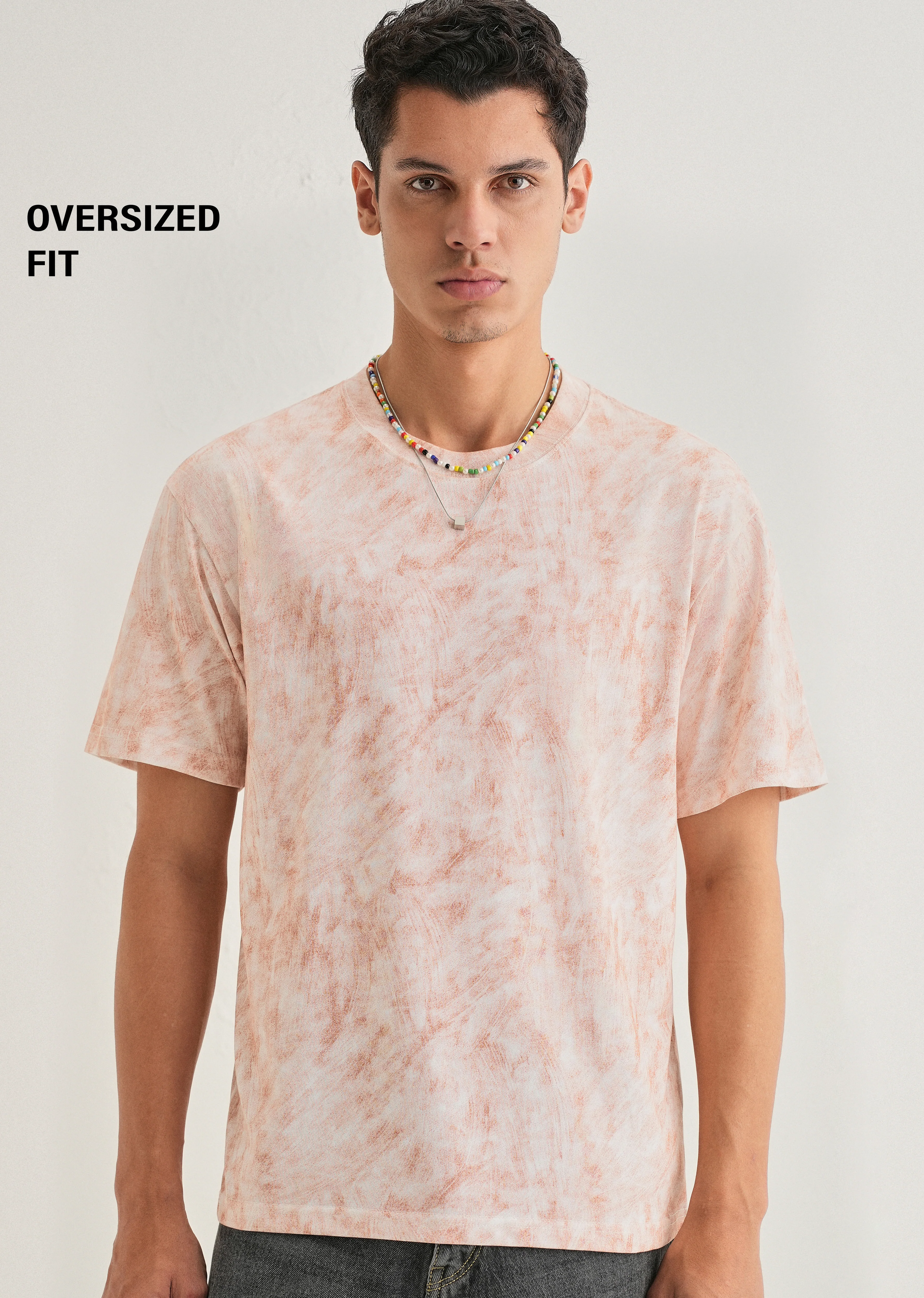 White Red Brushstroke Oversized T-shirt - Image 7