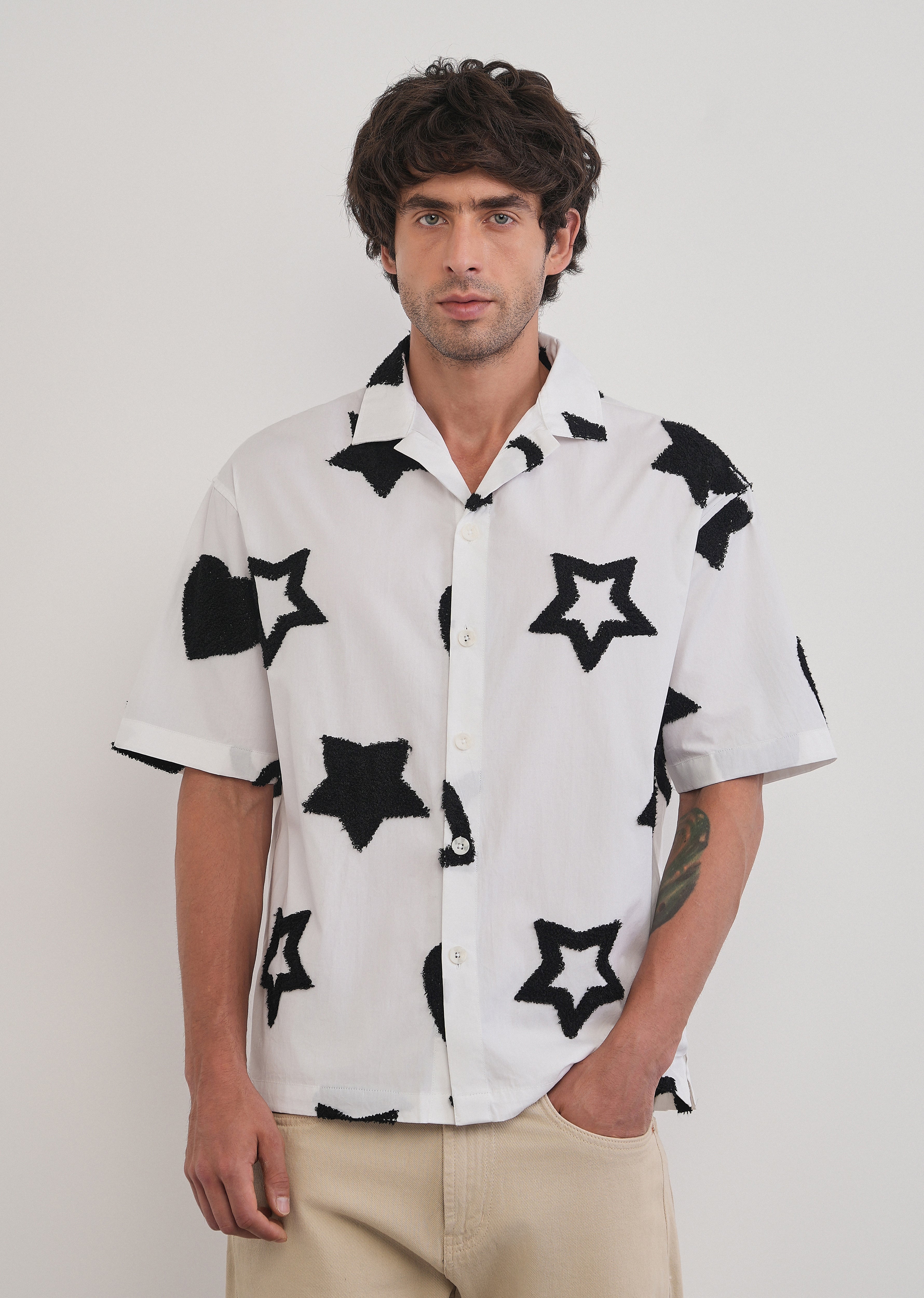 White Tufted Star Pattern Shirt - Image 3