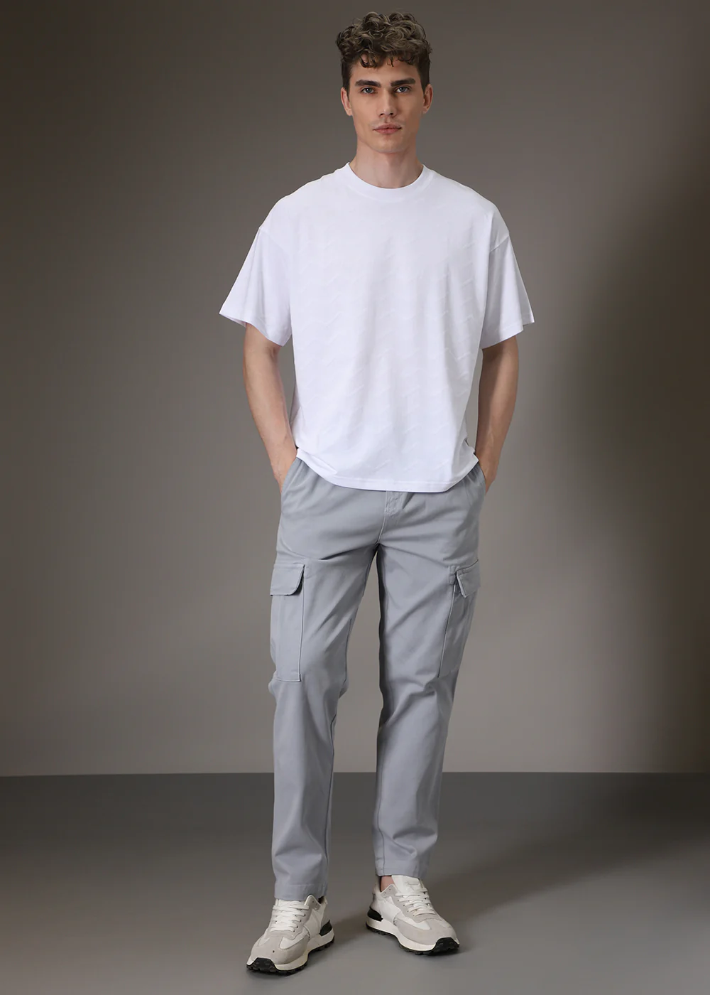 White Zig Zag Textured T-shirt - Image 5