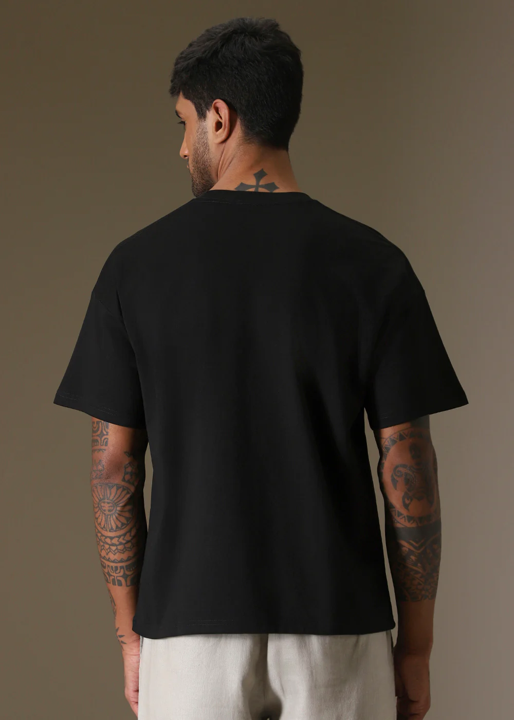 Wild Black Oversized T-shirt - Image 4