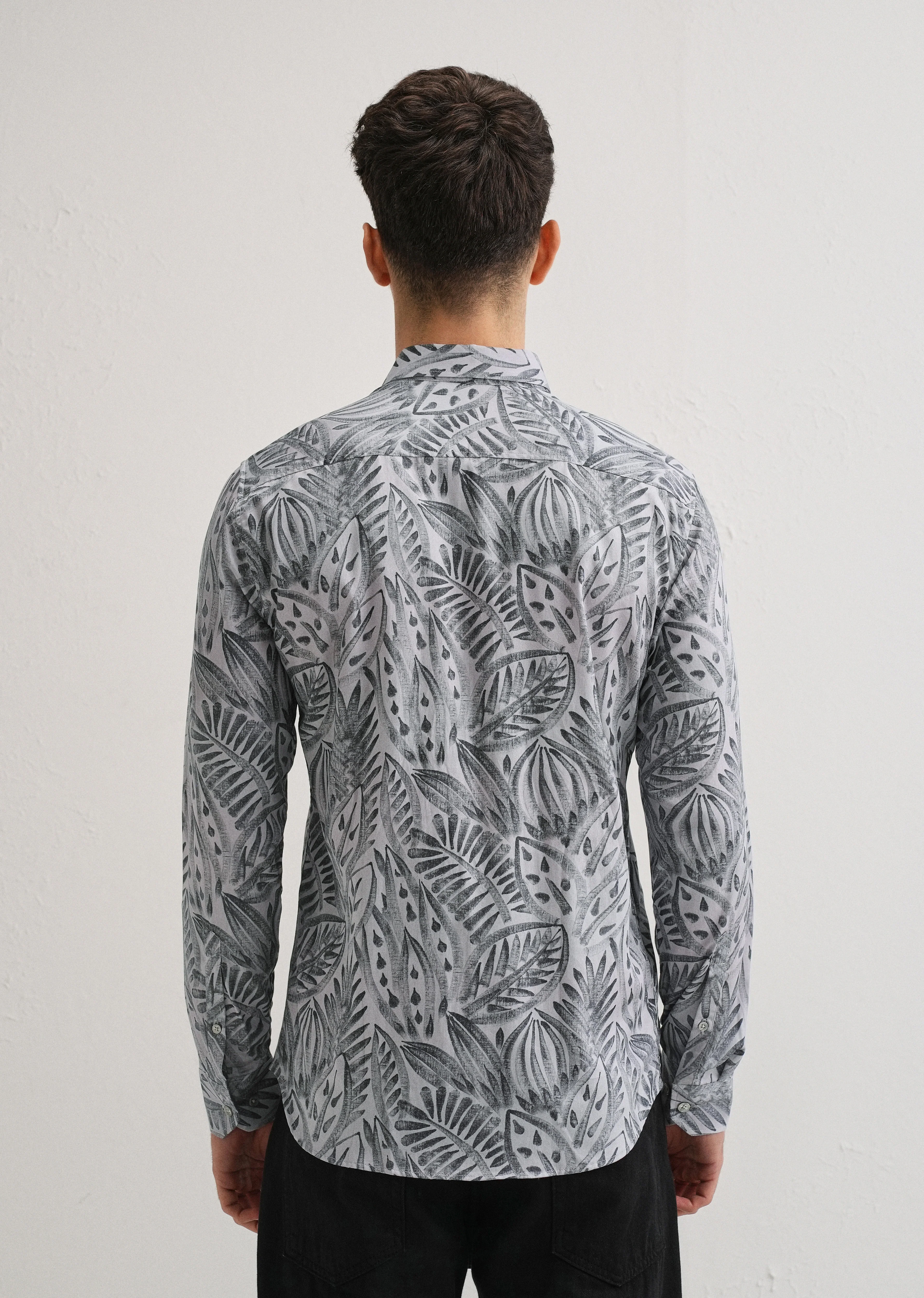 Wildleaf Printed shirt - Image 2