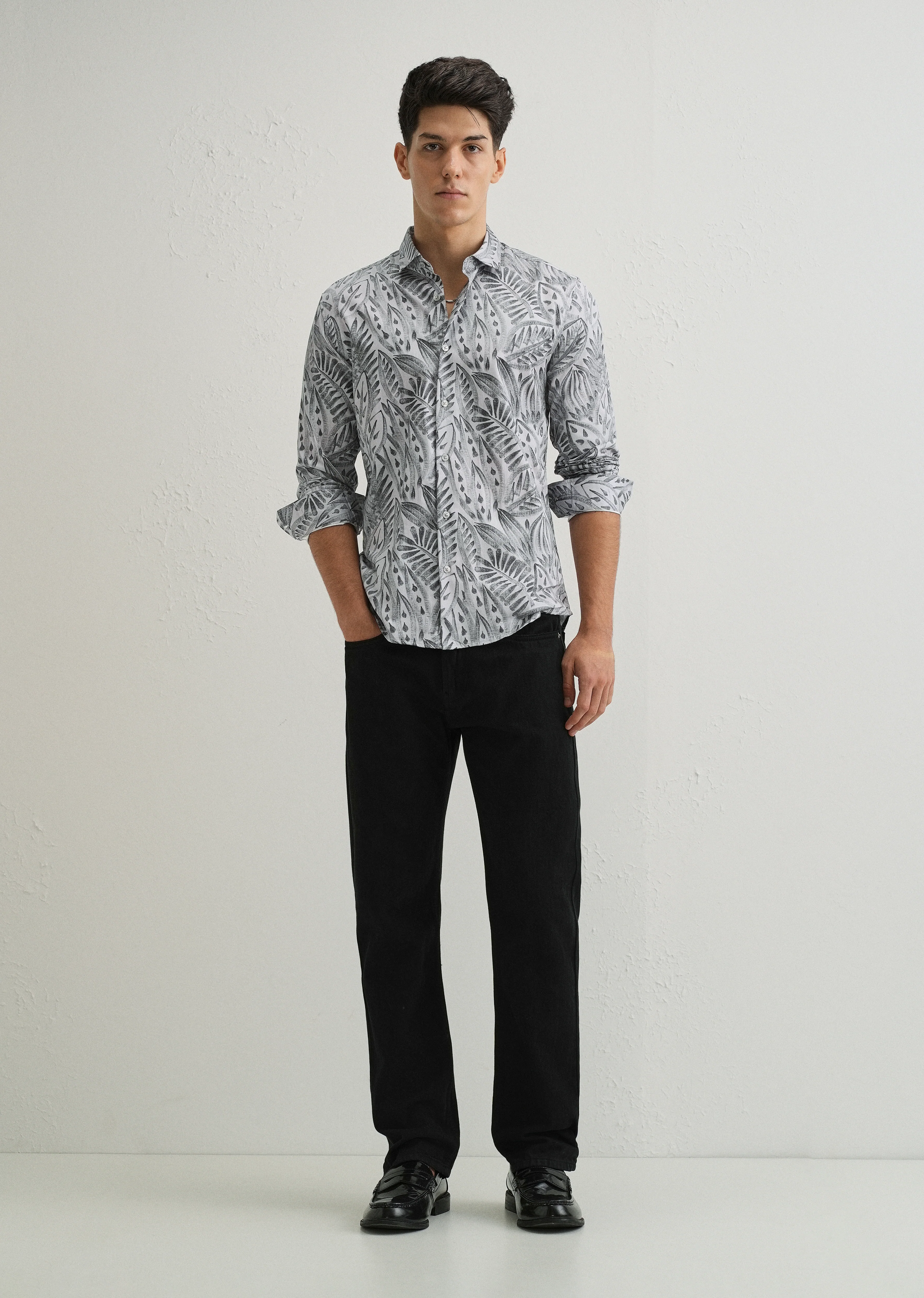 Wildleaf Printed shirt - Image 6