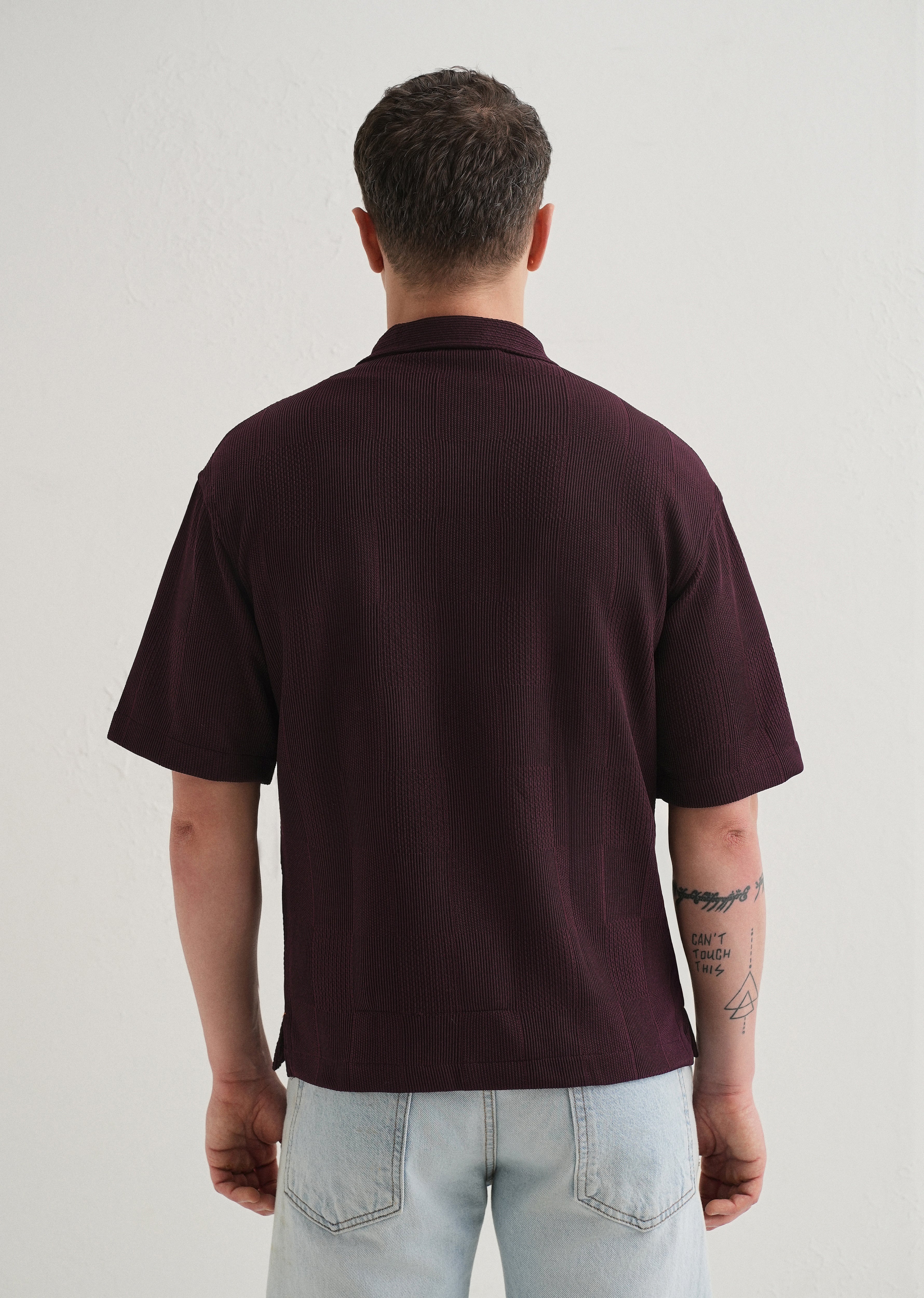 Wine Textured Check Knit Shirt - Image 2